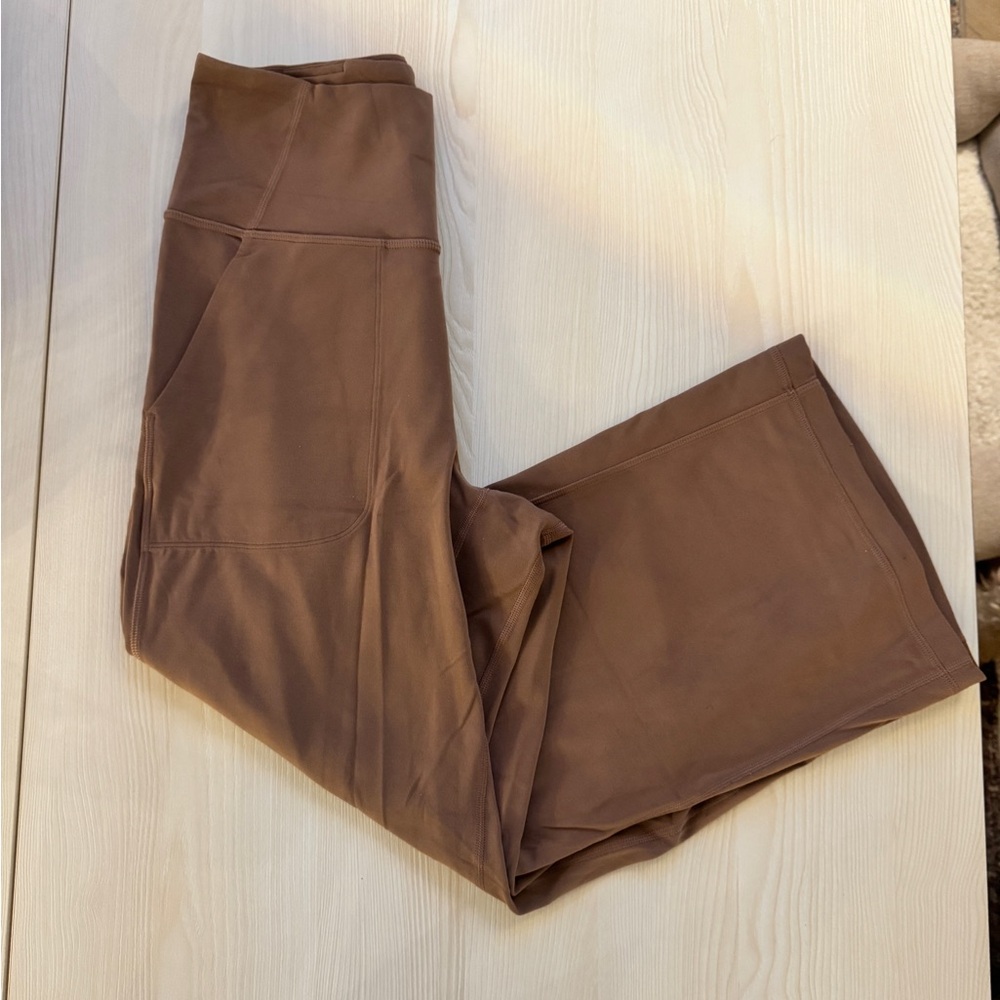 Brown High-Waisted Leggings